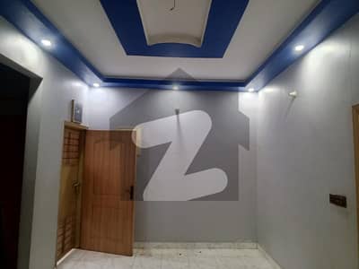Upper Portion For Sale Gulistan-E-Johar 3 Bed DD With 4 Washrooms | Like A Brand New Prime Location: Block 3-A, Main Road, Boundary Wall Project, Gulistan-E-Johar