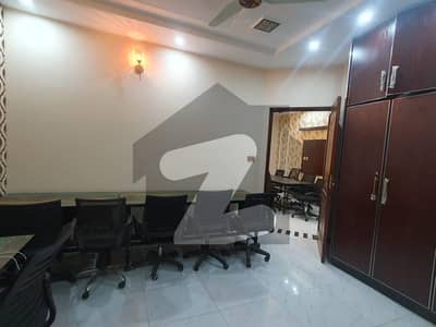 1000 Square Feet Furnished Silent office  15 to 20 Person