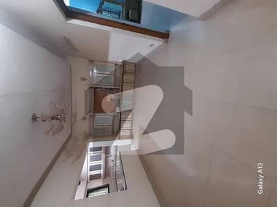 7.5 MARLA UPPER PORTION FOR RENT JOHAR TOWN NEAR ALLAH HO CHOWK