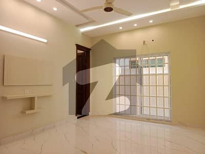 10 Marla Upper Brand New Portion In Johar Town