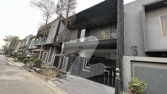 5 Marla Brand New House For Sale