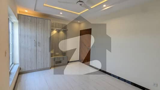 FOR SALE 5 Marla Brand New Double Unit House Bahria Phase 8