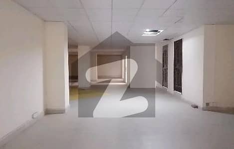 Corner 50 Marla Building Ideally Situated In Gulberg