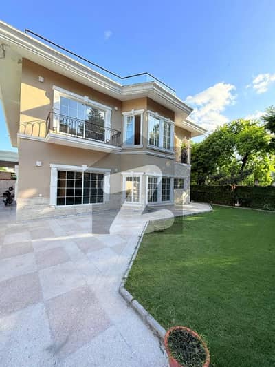 Beautiful House For Rent