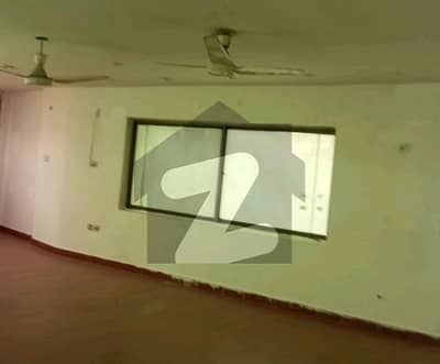 Ideally Located Building Of 3800 Square Feet Is Available For Rent In Gulberg