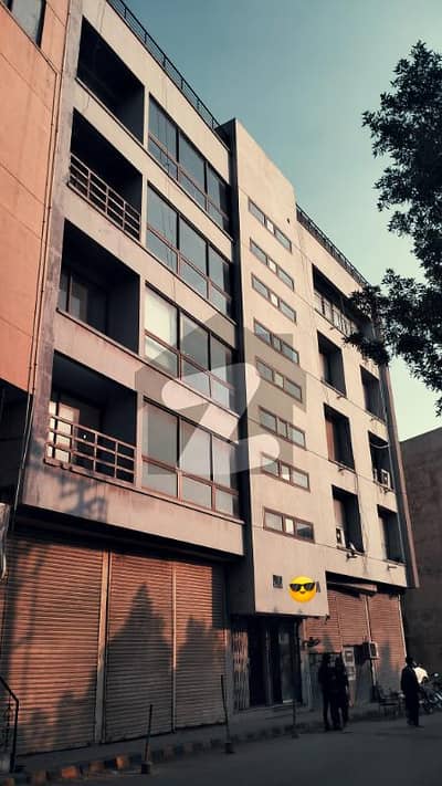 200 Yard STADIUM FACING BUILDING FOR SALE PRIME LOCATION