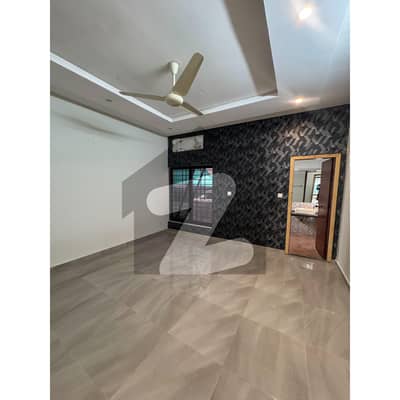 Office For Rent In Media Town