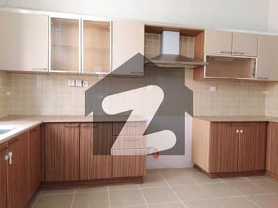 نیوی ہاؤسنگ سکیم کارساز کراچی میں 3 کمروں کا 1 کنال بالائی پورشن 4.0 لاکھ میں کرایہ پر دستیاب ہے۔