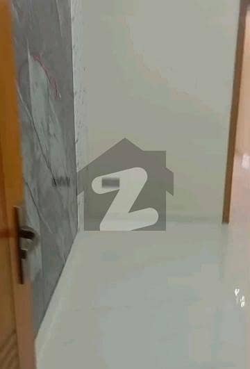 بخاری کمرشل ایریا ڈی ایچ اے فیز 6,ڈی ایچ اے ڈیفینس,کراچی میں 2 کمروں کا 4 مرلہ فلیٹ 2.4 کروڑ میں برائے فروخت۔