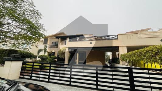 ڈیفینس رایا ڈی ایچ اے ڈیفینس,لاہور میں 6 کمروں کا 2 کنال مکان 37.0 کروڑ میں برائے فروخت۔