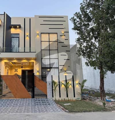 Spacious Prime Location House Is Available For sale In Ideal Location Of Citi Housing Society