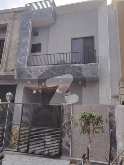 الکبیر ٹاؤن - فیز 2 الکبیر ٹاؤن,رائیونڈ روڈ,لاہور میں 4 کمروں کا 3 مرلہ مکان 1.5 کروڑ میں برائے فروخت۔