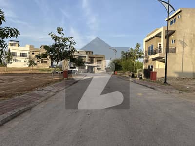 بحریہ انکلیو - سیکٹر بی1 بحریہ انکلیو,بحریہ ٹاؤن,اسلام آباد میں 8 مرلہ رہائشی پلاٹ 1.2 کروڑ میں برائے فروخت۔