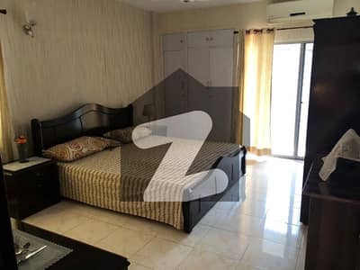 Flat For sale In Beautiful Gulshan-e-Iqbal - Block 16