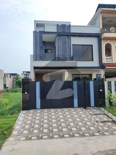 Brand New Luxury Design House For Sale