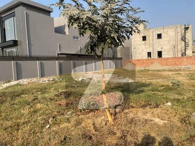 2 KANAL RESIDENTIAL PLOT FOR SALE IN DHA PHASE 7 -X BLOCK.