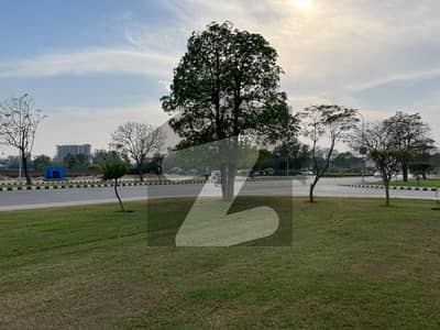 لیک سٹی سیکٹر ایم8 - بلاک بی1 لیک سٹی ۔ سیکٹر ایم ۔ 8,لیک سٹی,رائیونڈ روڈ,لاہور میں 5 مرلہ رہائشی پلاٹ 1.03 کروڑ میں برائے فروخت۔