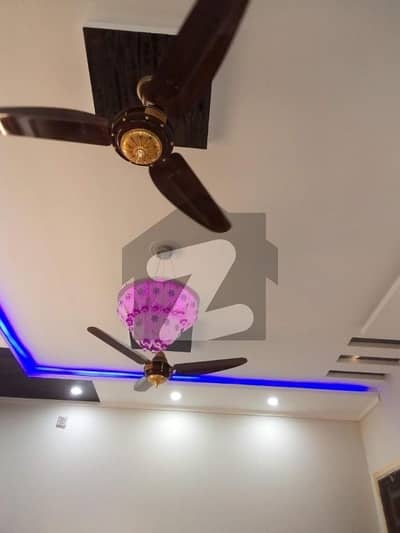 مورگاہ راولپنڈی میں 7 کمروں کا 14 مرلہ مکان 5.5 کروڑ میں برائے فروخت۔