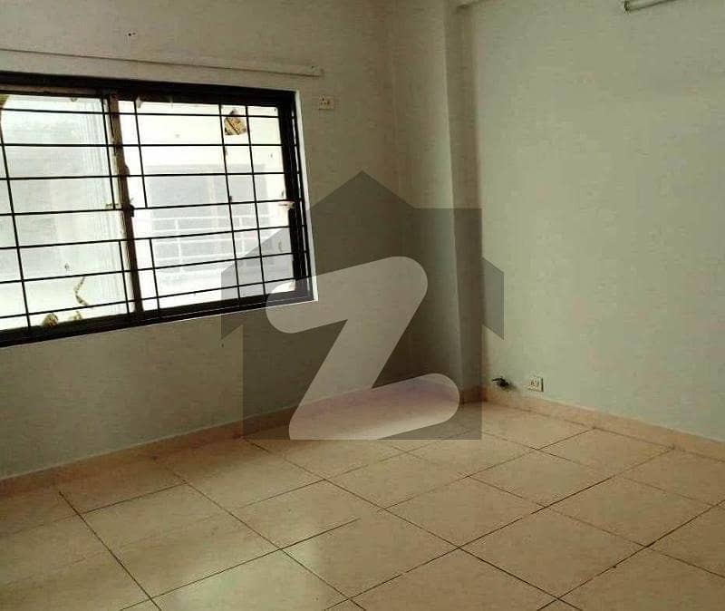 3 Bed Apartment Available For Sale 3 Bed Apartment Available For Sale