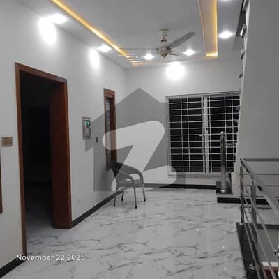 G13 25x40 Full House Available For Rent