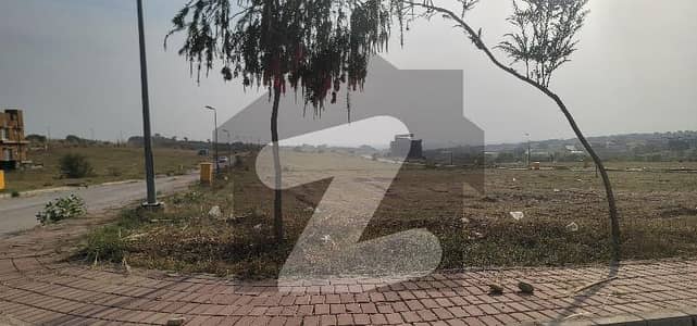 F2 468 Centrally Located Residential Plot In Bahria Town Phase 8 - Sector F-2 Is Available For sale