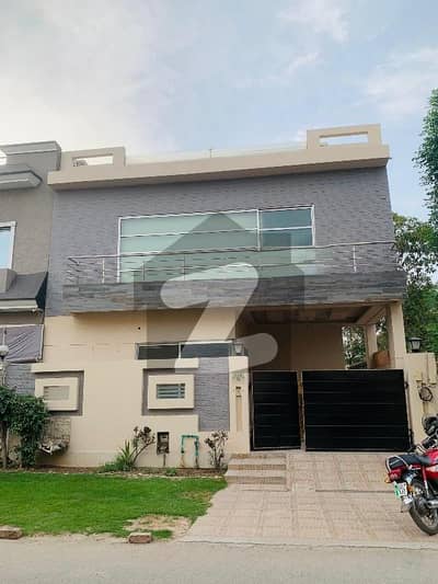 5 Marla Straight Line Designer House For Rent - DHA Phase 5 Lahore