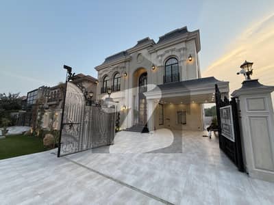 ڈی ایچ اے فیز 6 ڈیفنس (ڈی ایچ اے),لاہور میں 5 کمروں کا 1 کنال مکان 14.25 کروڑ میں برائے فروخت۔