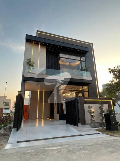 5 Marla Luxury House Available For Rent In DHA 9 Town