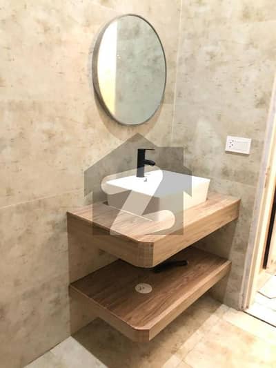 Luxurious Beautiful 5 Marla House Is Available For Rent