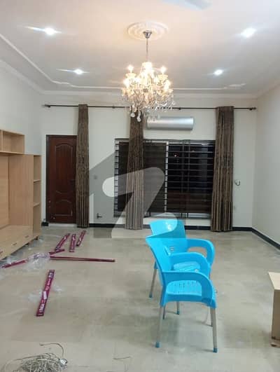 MPCHS Multi Garden B-17 Islamabad  1 Kanal Lower Portion Available For Rent