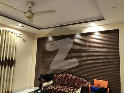 MODEL TOWN 1KANNAL UPPER PORTION FOR RENT