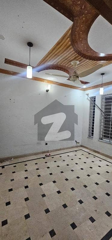 Beautiful Location House For Sale In G-13/1