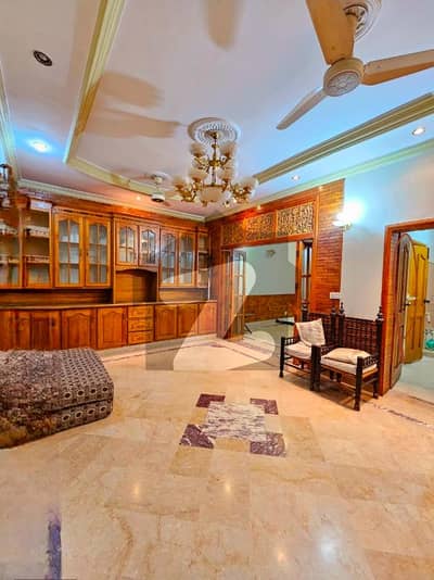 7 Marla Upper Portion With Servant Quarter Gas & Electric Separate Parking G-13/2