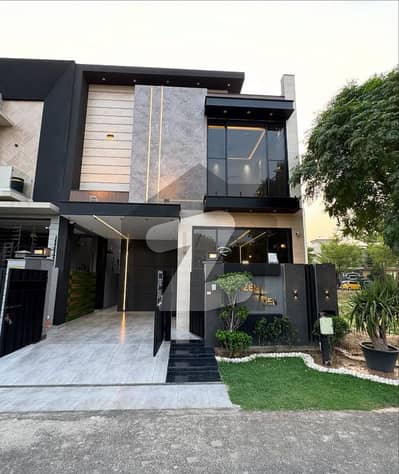 5 Marla Most Beautiful Fully furnished Luxury House For Rent At Prime Location In DHA 9 Town