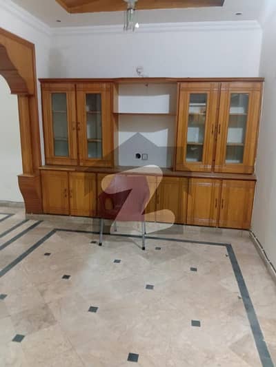 نیشنل پولیس فاؤنڈیشن او ۔ 9 - بلاک اے نیشنل پولیس فاؤنڈیشن او ۔ 9,اسلام آباد میں 3 کمروں کا 10 مرلہ زیریں پورشن 50.0 ہزار میں کرایہ پر دستیاب ہے۔