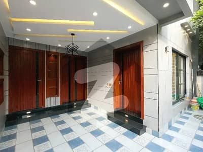 Luxury 5 Marla Designer House for Sale Prime Jinnah Block, Bahria Town Lahore
