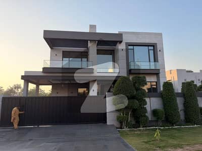 ڈی ایچ اے فیز 6 ڈیفنس (ڈی ایچ اے),لاہور میں 5 کمروں کا 1 کنال مکان 13.0 کروڑ میں برائے فروخت۔