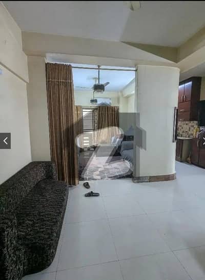 فیڈرل بی ایریا کراچی میں 3 کمروں کا 3 مرلہ فلیٹ 1.6 کروڑ میں برائے فروخت۔