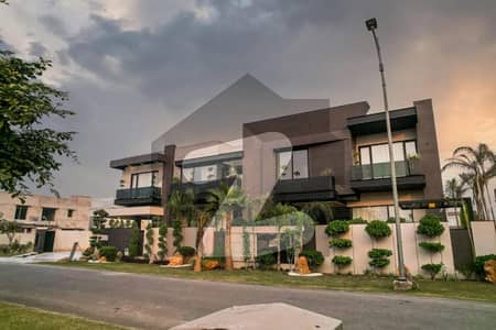 ڈی ایچ اے فیز 6 ڈیفنس (ڈی ایچ اے),لاہور میں 5 کمروں کا 2 کنال مکان 57.99 کروڑ میں برائے فروخت۔