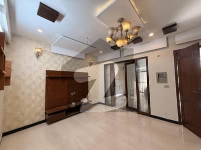 5 Marla Slightly Use House For Sale