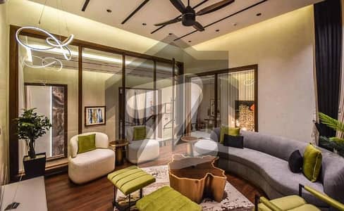 ڈی ایچ اے فیز 8 ڈیفنس (ڈی ایچ اے),لاہور میں 5 کمروں کا 1 کنال مکان 8.15 کروڑ میں برائے فروخت۔