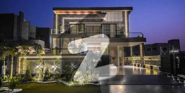 ڈی ایچ اے فیز 8 ڈیفنس (ڈی ایچ اے),لاہور میں 5 کمروں کا 1 کنال مکان 8.25 کروڑ میں برائے فروخت۔