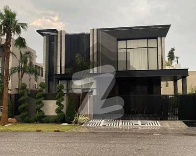 ڈی ایچ اے فیز 7 - بلاک ایس فیز 7,ڈیفنس (ڈی ایچ اے),لاہور میں 5 کمروں کا 1 کنال مکان 2.85 لاکھ میں کرایہ پر دستیاب ہے۔