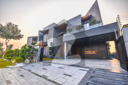 ڈی ایچ اے فیز 6 ڈیفنس (ڈی ایچ اے),لاہور میں 7 کمروں کا 2 کنال مکان 41.5 کروڑ میں برائے فروخت۔