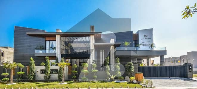 ڈی ایچ اے فیز 6 - بلاک ایل فیز 6,ڈیفنس (ڈی ایچ اے),لاہور میں 7 کمروں کا 2 کنال مکان 48.0 کروڑ میں برائے فروخت۔