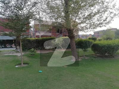 واپڈا ٹاؤن فیز 2 واپڈا ٹاؤن,ملتان میں 1 کنال رہائشی پلاٹ 2.0 کروڑ میں برائے فروخت۔