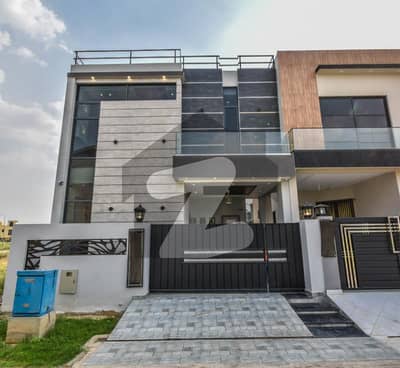 5 Marla Out Class Stylish Luxury Bungalow For Rent In DHA Phase 9 Town Lahore