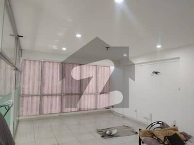 A 1000 Square Feet Office Located In Jami Commercial Area Is Available For rent