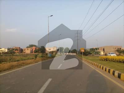 Plot For sale In DHA Phase 4 - Block KK Lahore Is Available