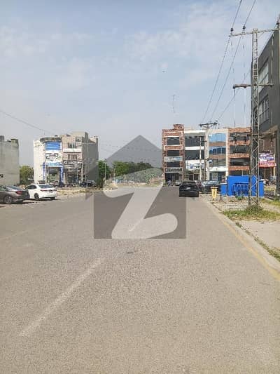 Buy A Centrally Located 4 Marla Commercial Plot In Paragon City - Broadway